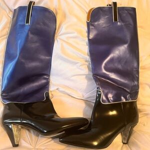 Emporio Armani boots size 38 black/blue. Small heel.